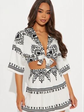 Fashion Nova White and Black Printed Tie-Front Skirt Set